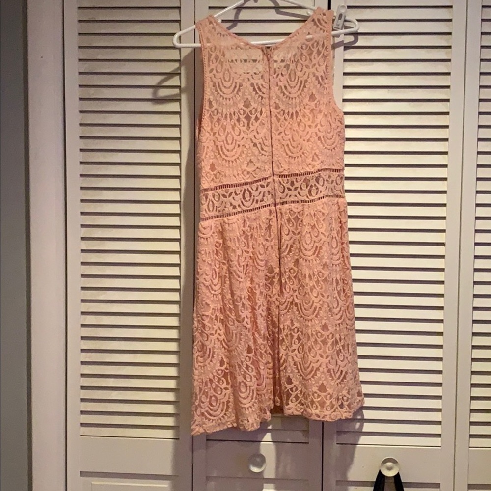 Dress - Picture 2 of 4